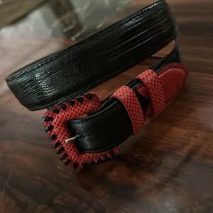 Beautiful Fred coen black and red leather belt 🥰